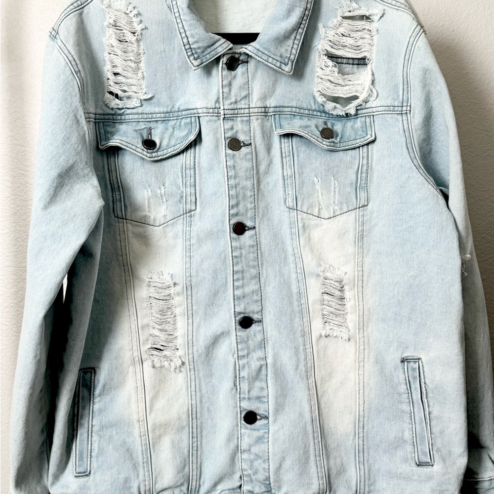 Fashion Nova Distressed Stretch Denim Jacket